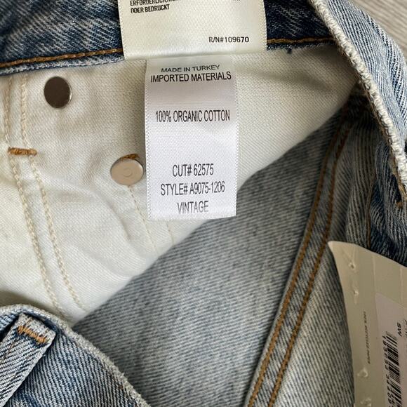 Agolde High Rise Vintage Boot Jeans in Sway Light Wash - Picture 6 of 10